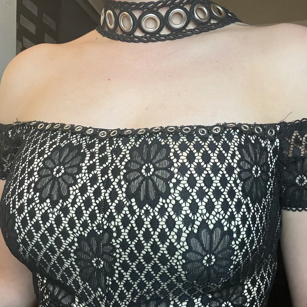 Choker Off The Shoulder Black and Nude Lace dress